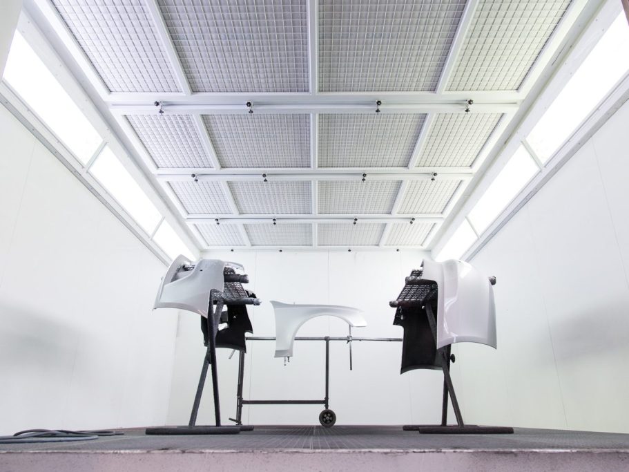 Hochwertige Materialen/ Lacke